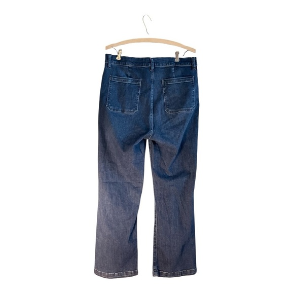 FRAME Le Crop Mini Boot Jeans | Dark Wash | Size 32 - Picture 2 of 4